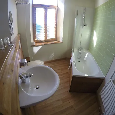 Du Val Joli Hotel Seez