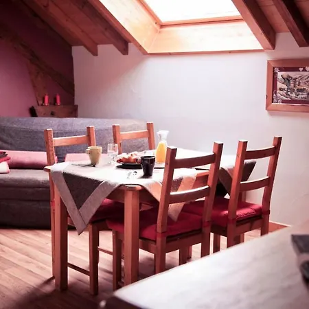 Du Val Joli 3*